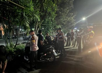 Polres Tabanan Tingkatkan Patroli Cahaya Biru, Warga Apresiasi Kehadiran Polisi di Keramaian