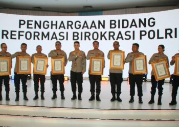 Polres Tabanan Dapat Penghargaan Pelayanan Prima dalam Penilaian PEKPPP Mandiri 2024