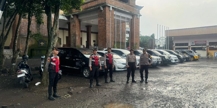 Polsek Tabanan Amankan Lomba Panco di GOR Debes