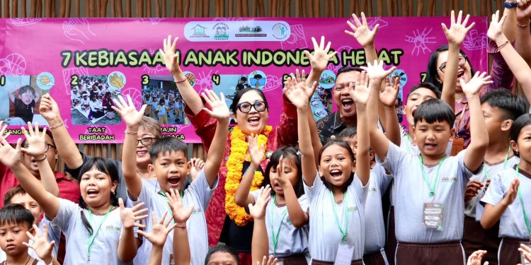Monitoring MPLS TK dan SD di Tabanan Sosialisasikan 7 Kebiasaan Hebat Anak Indonesia