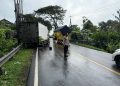 Cegah Kemacetan, Polsek Selemadeg Barat Tanggap Atasi Truk Mogok di Jalur Denpasar–Gilimanuk