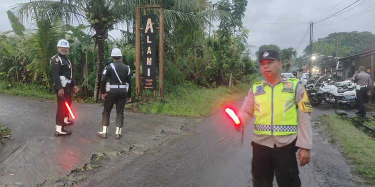 Kapolsek Seltim Pimpin Pengamanan Kunjungan Wakil Presiden di Tabanan