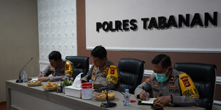 Polres Tabanan Komitmen Dukung Program Strategis Nasional Melalui Zoom Anev Bersama Mabes Polri