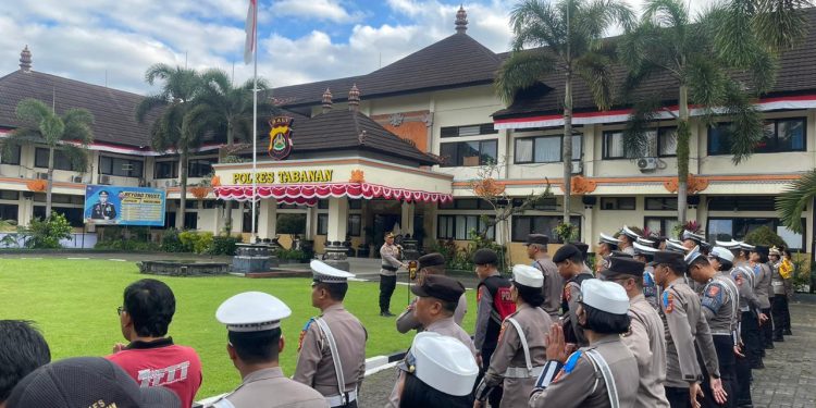 Supervisi Operasi Patuh Agung 2025, Polres Tabanan Tingkatkan Disiplin dan Kesiapan Personel