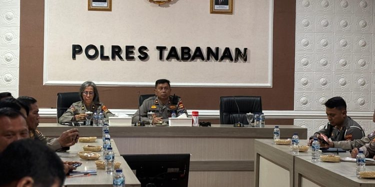 Pemeriksaan Kinerja Kamseltibcar Lantas dan Dukungan Transparansi RS Bhayangkara Tabanan