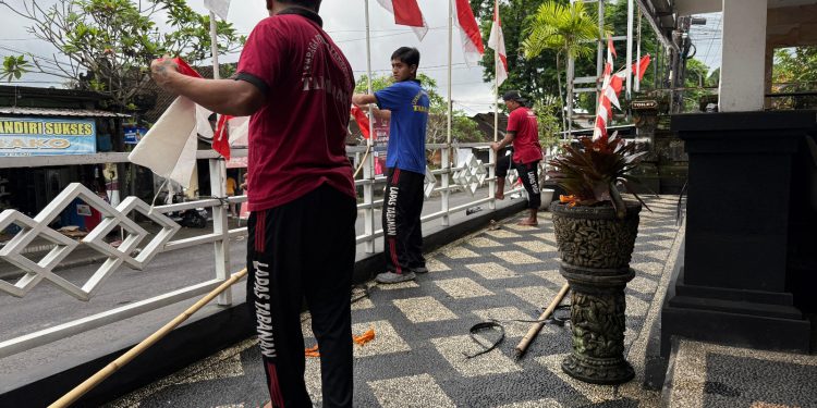 Meriahkan HUT ke-80 RI, Lapas Tabanan Pasang Umbul-Umbul Sambut Kemerdekaan