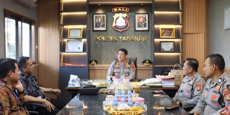 Sinergi Ditingkatkan, Kapolres Tabanan Terima Audiensi Bank Cegah Kejahatan Siber