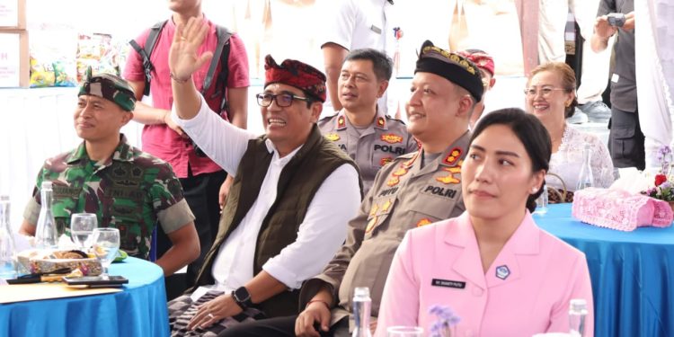 Bupati Tabanan Hadiri Perayaan HUT ke-39 SLB/C di Tabanan
